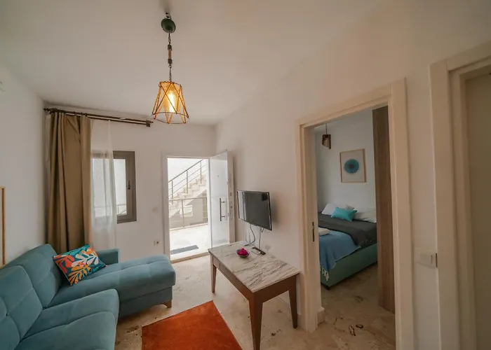 Hotel de apartamente Ilya 1